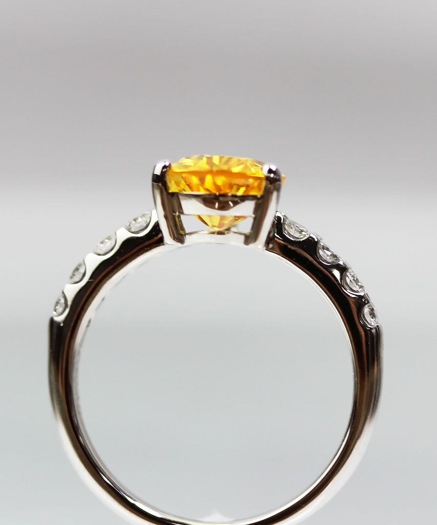 イエローサファイア 0.98ct / ダイヤ 0.18ct Pt900 リング